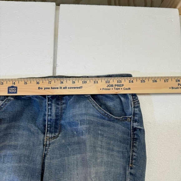 Democracy Flex-ellent Jeans EUC Womens sz 4 Distressed Patch Sequin Blue Denim - Picture 8 of 9